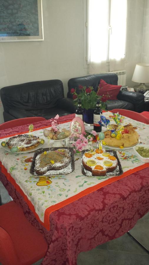 Adelphi Room & Breakfast Ферара Екстериор снимка
