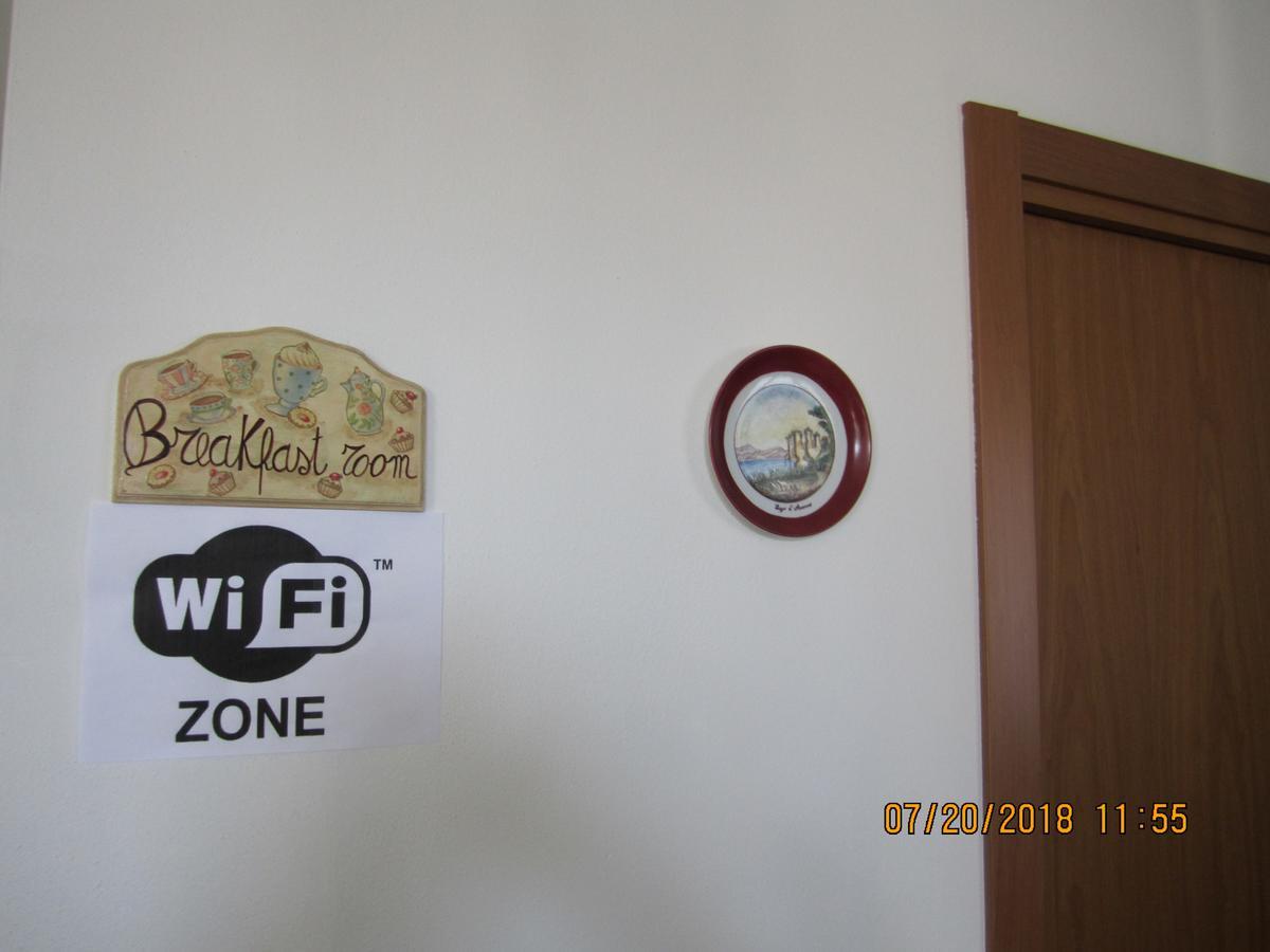 Adelphi Room & Breakfast Ферара Екстериор снимка