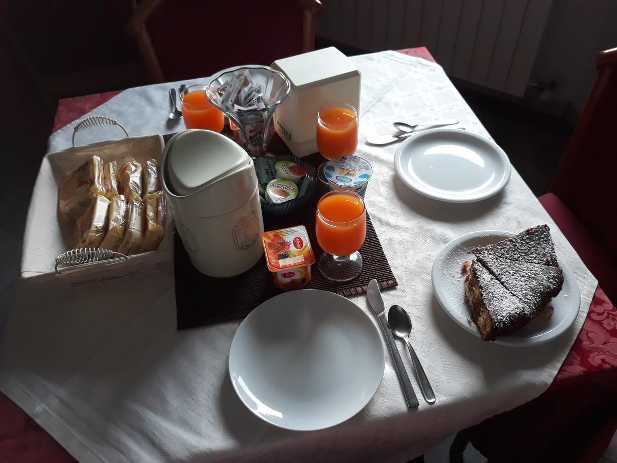 Adelphi Room & Breakfast Ферара Екстериор снимка